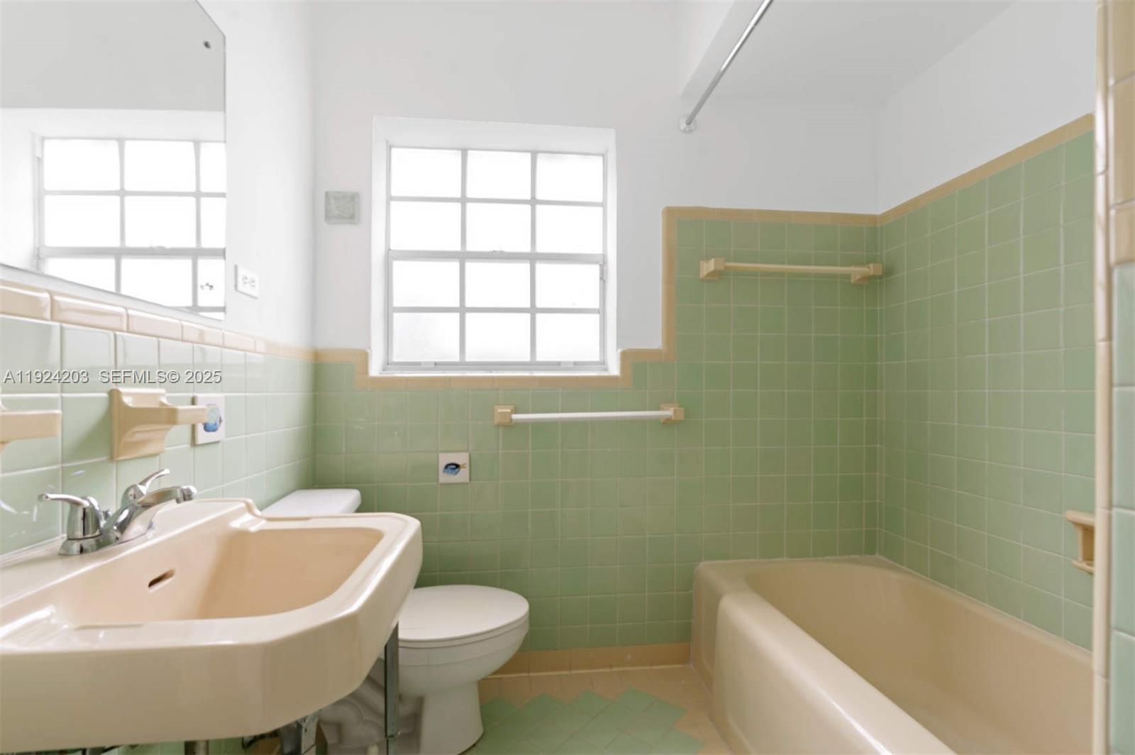 SECOND AMD PLAT OF NORMAN - Residential Lease