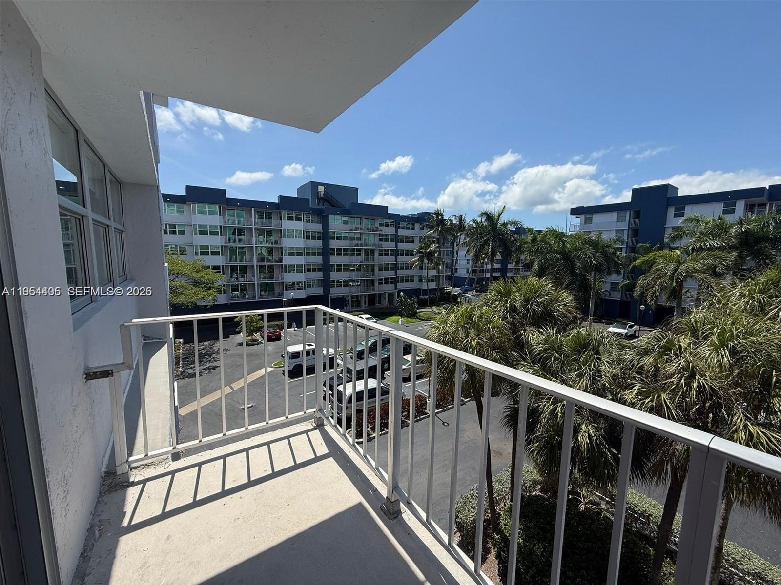REEF NORTH CONDO - Residential