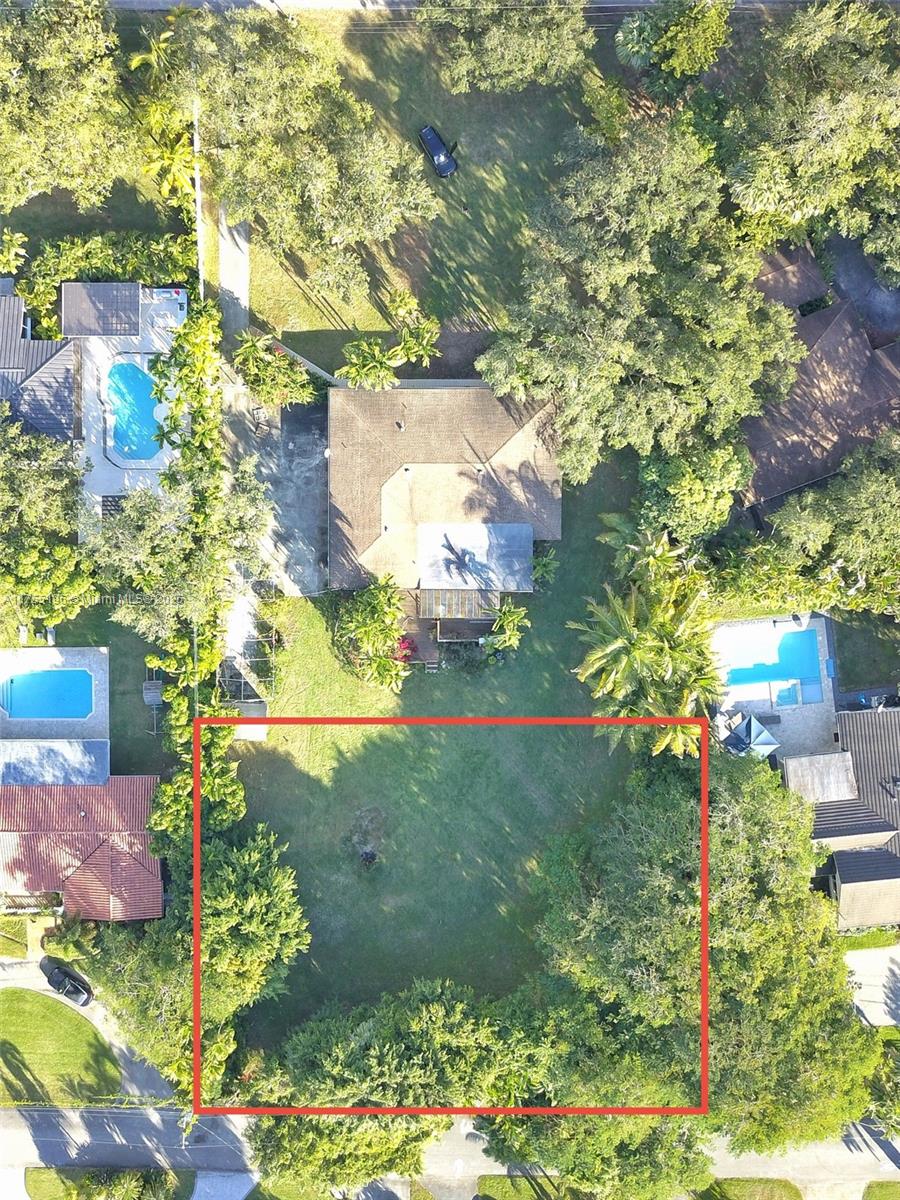 A rarely available cleared building site measuring 15,235 sqft in the city of south miami. Listing agent is also owner. Please contact for more information. This will be the portion of the property that faces 63 court.