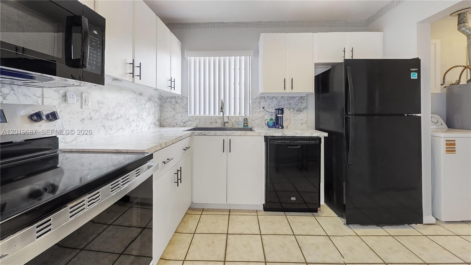 FAIRWAY ESTATES SEC 3 - Residential