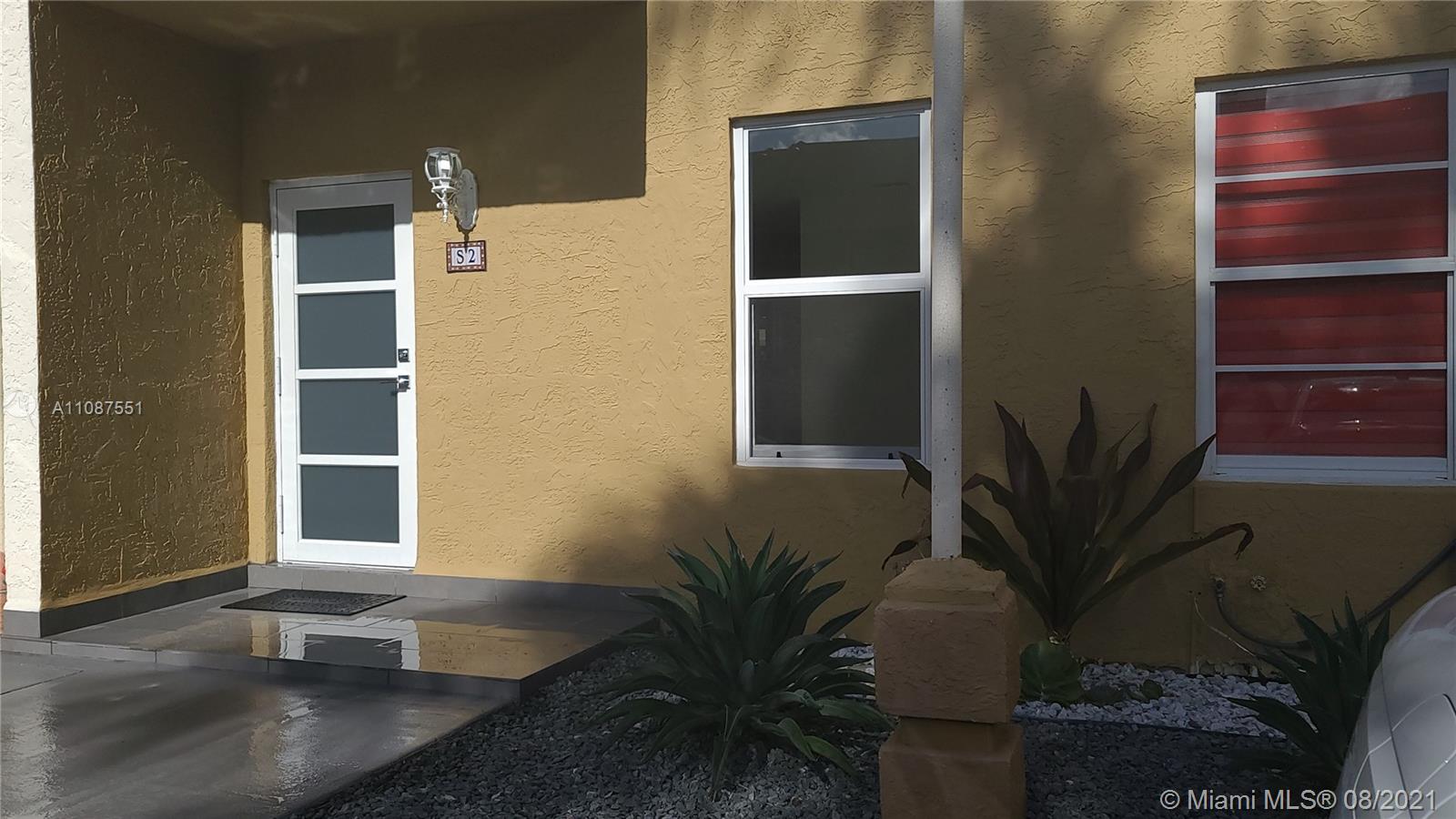 FOUNTAIN BLUE TOWNHOUSES - Residential