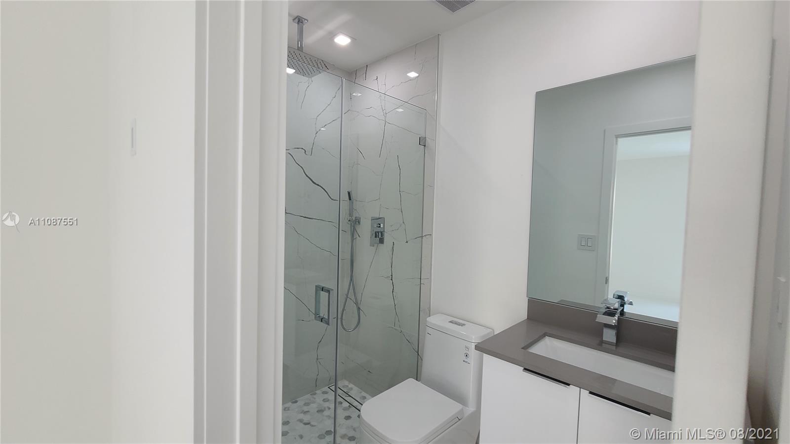 FOUNTAIN BLUE TOWNHOUSES - Residential