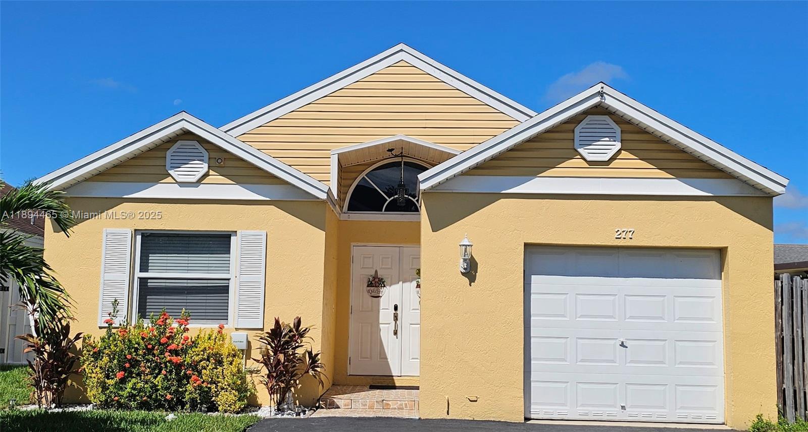HAMPTON LAKES - Residential Lease