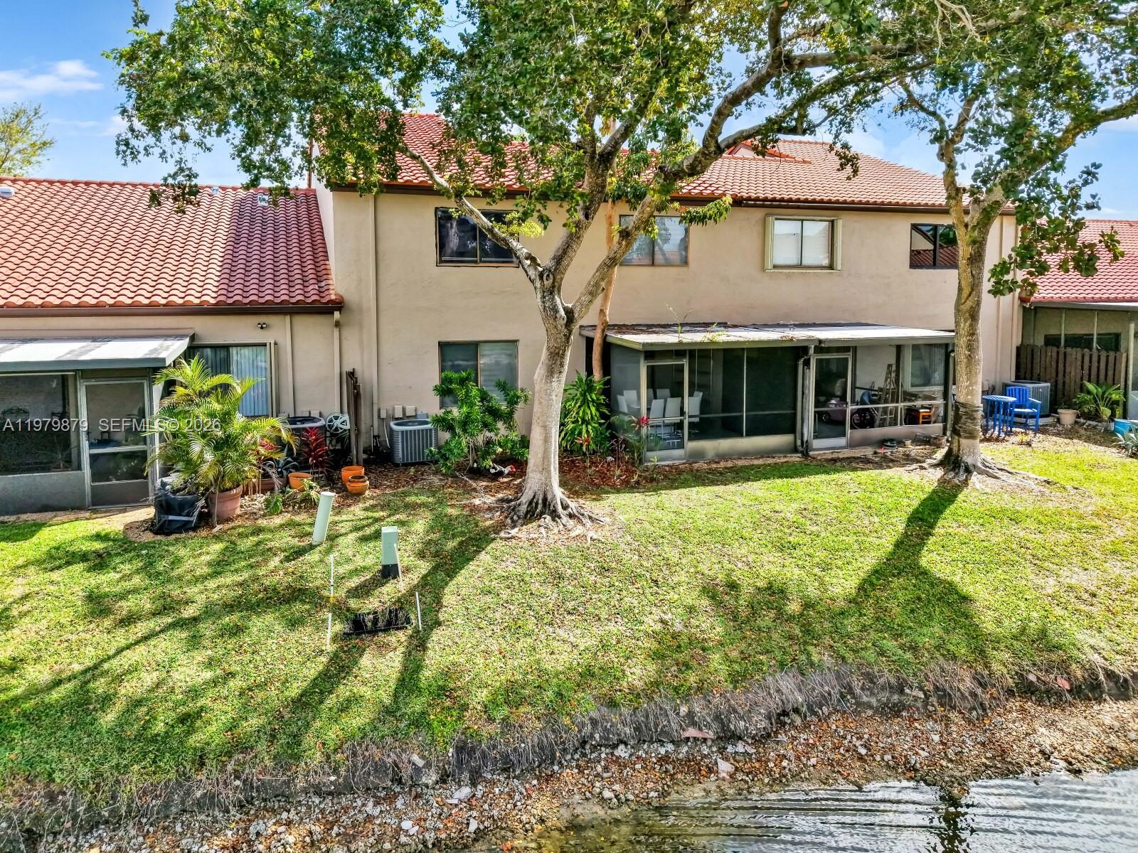 S & R OF INVERRARY - Residential