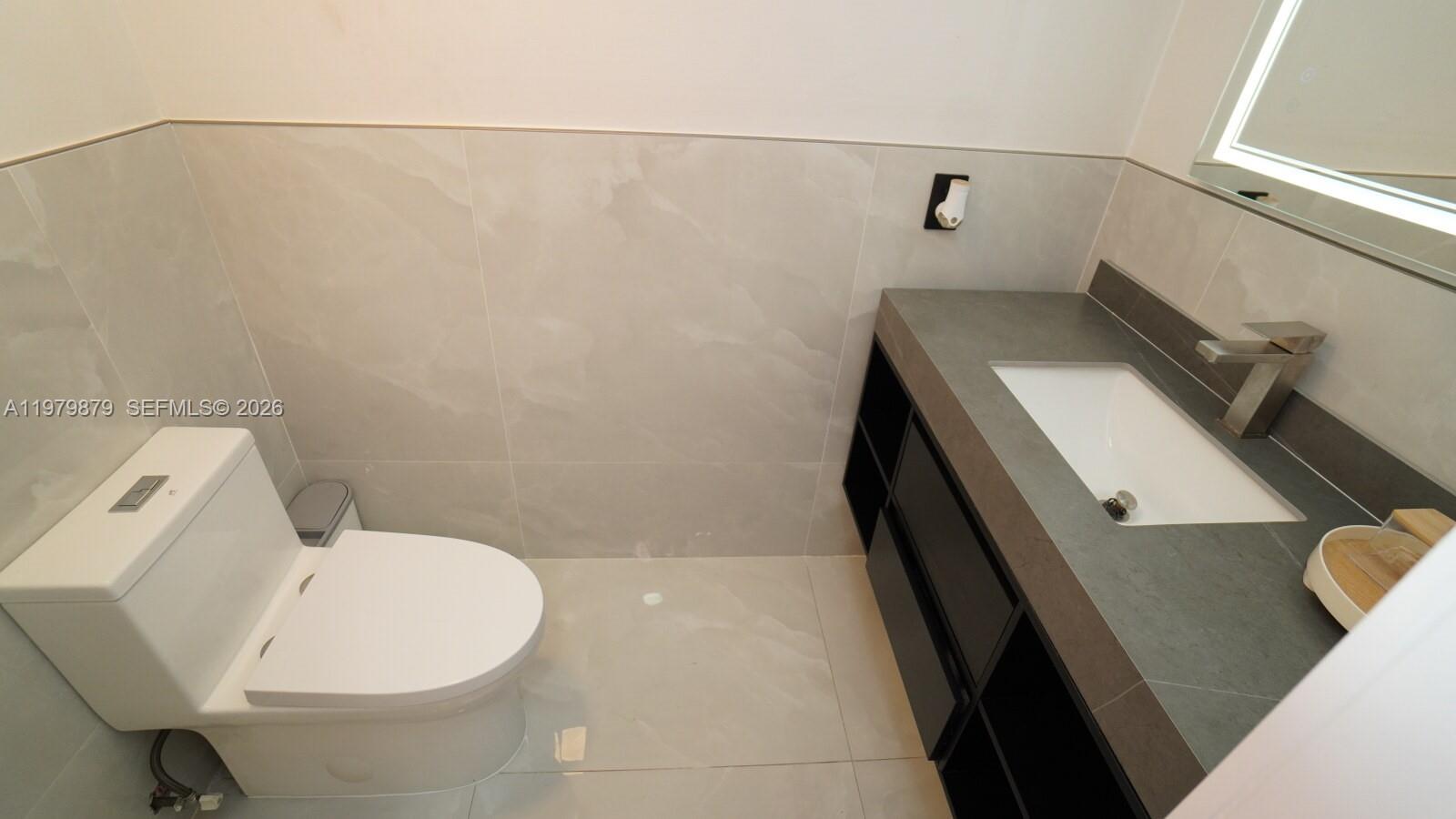 S & R OF INVERRARY - Residential