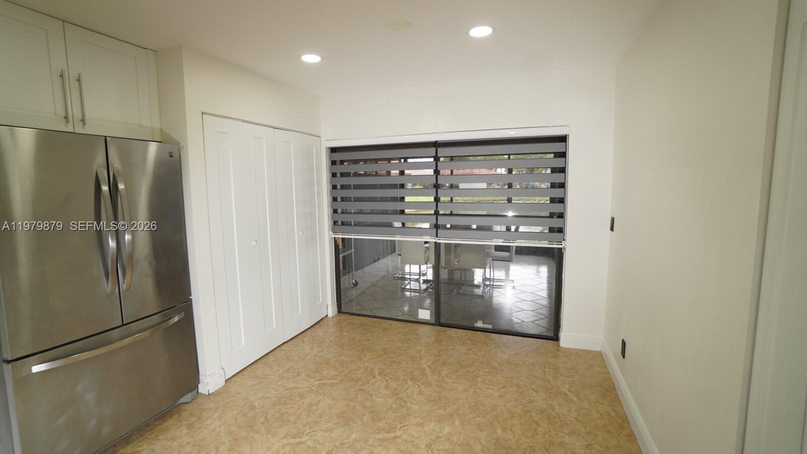 S & R OF INVERRARY - Residential