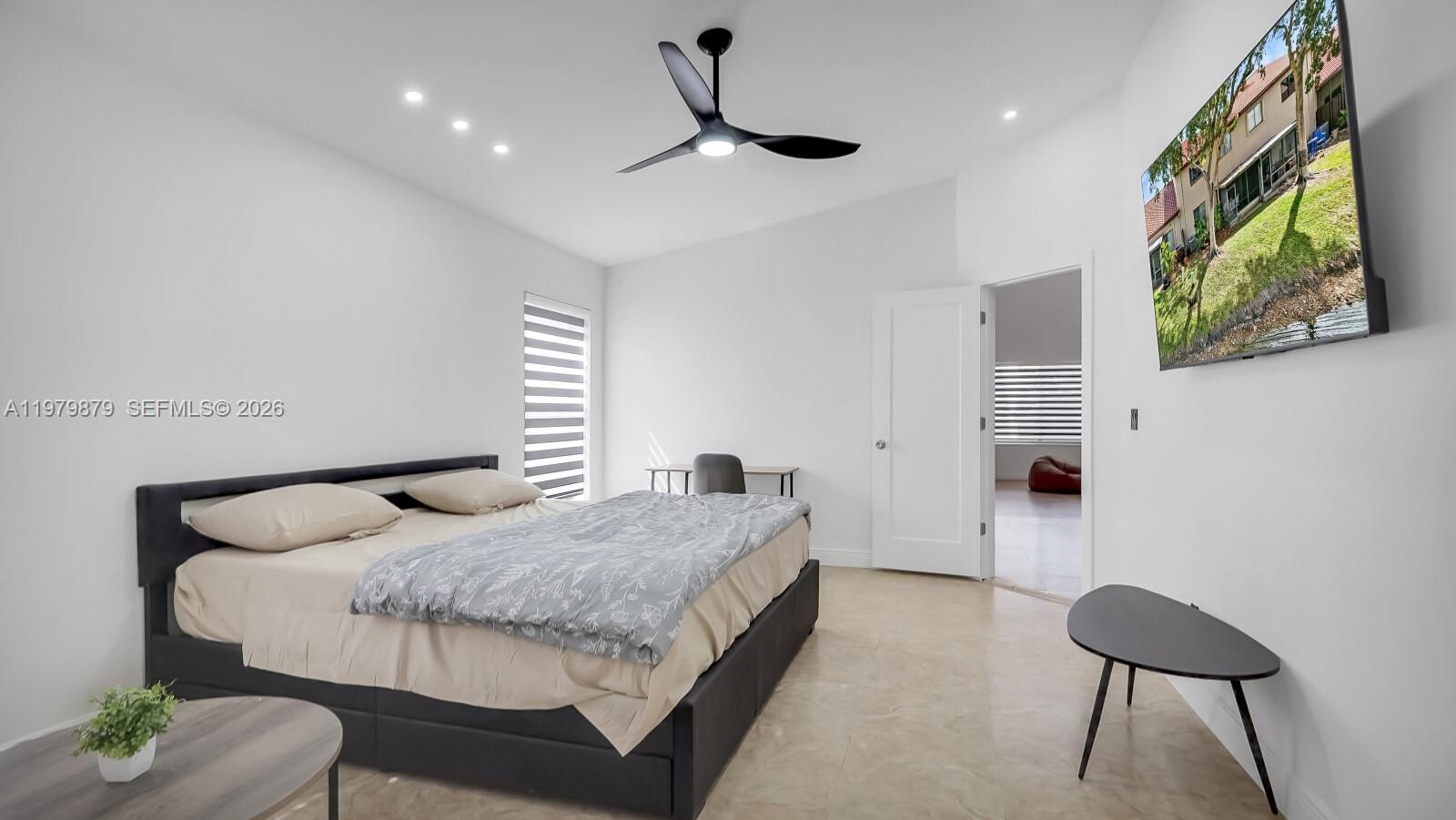 S & R OF INVERRARY - Residential