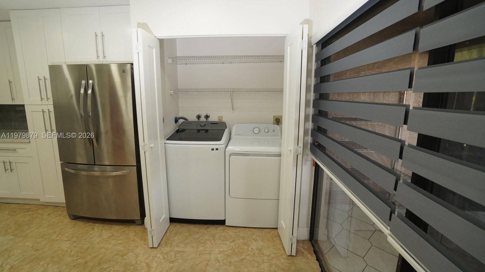 S & R OF INVERRARY - Residential