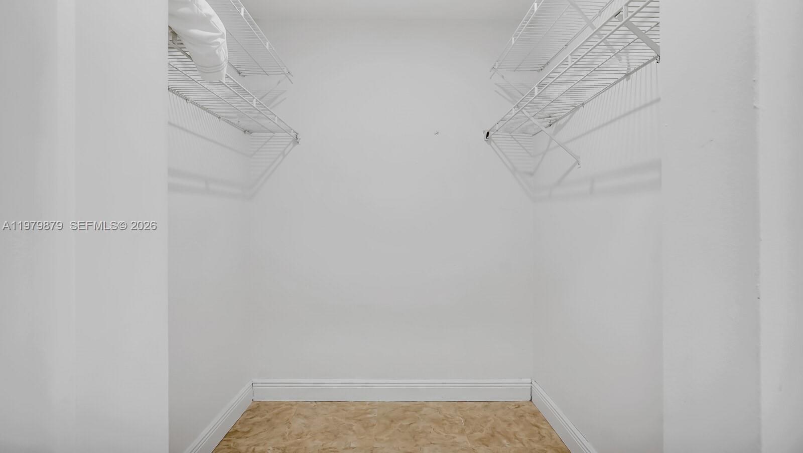 S & R OF INVERRARY - Residential