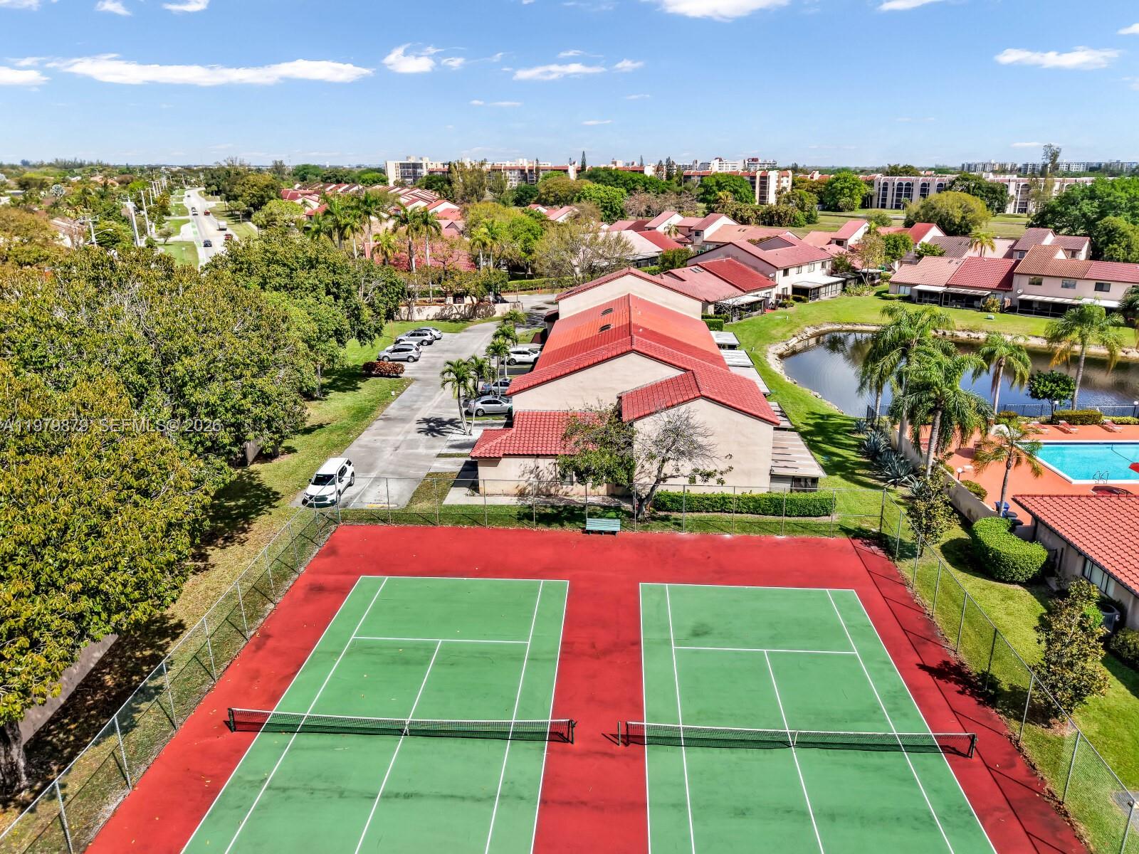 S & R OF INVERRARY - Residential