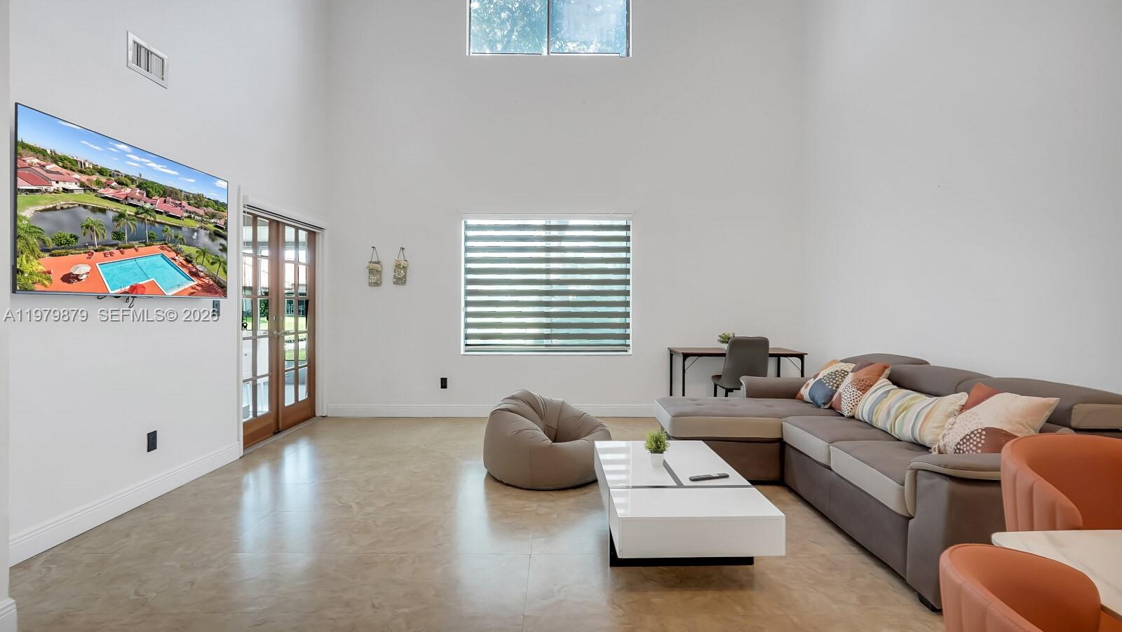 S & R OF INVERRARY - Residential