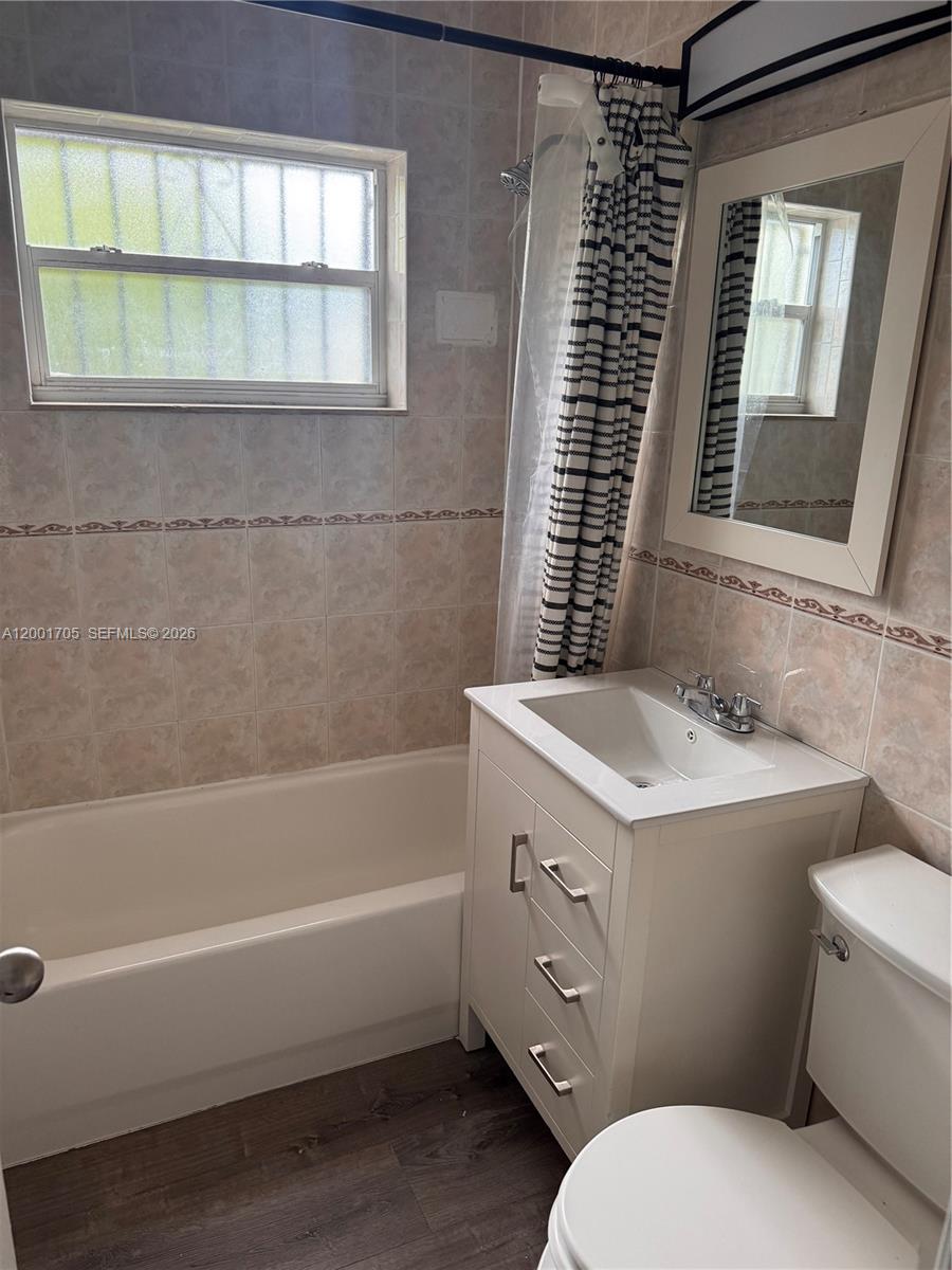 LITTLE RIVER GARDENS - Residential Lease