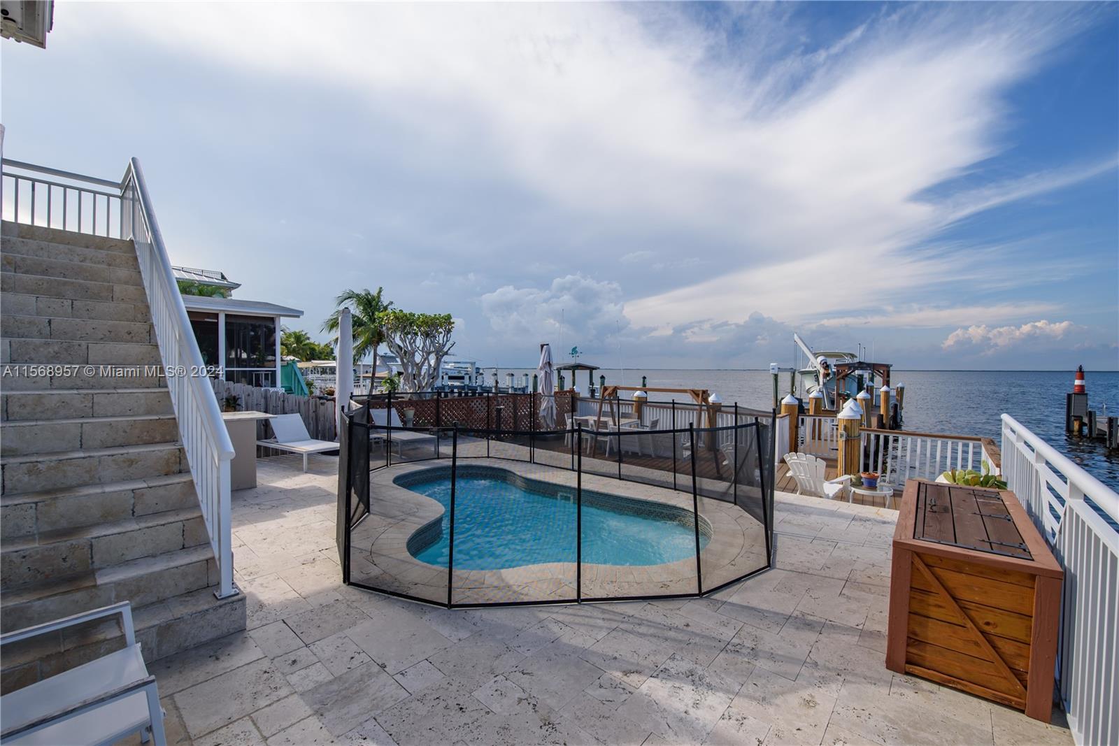 CROSS KEY WATERWAYS EST S - Residential