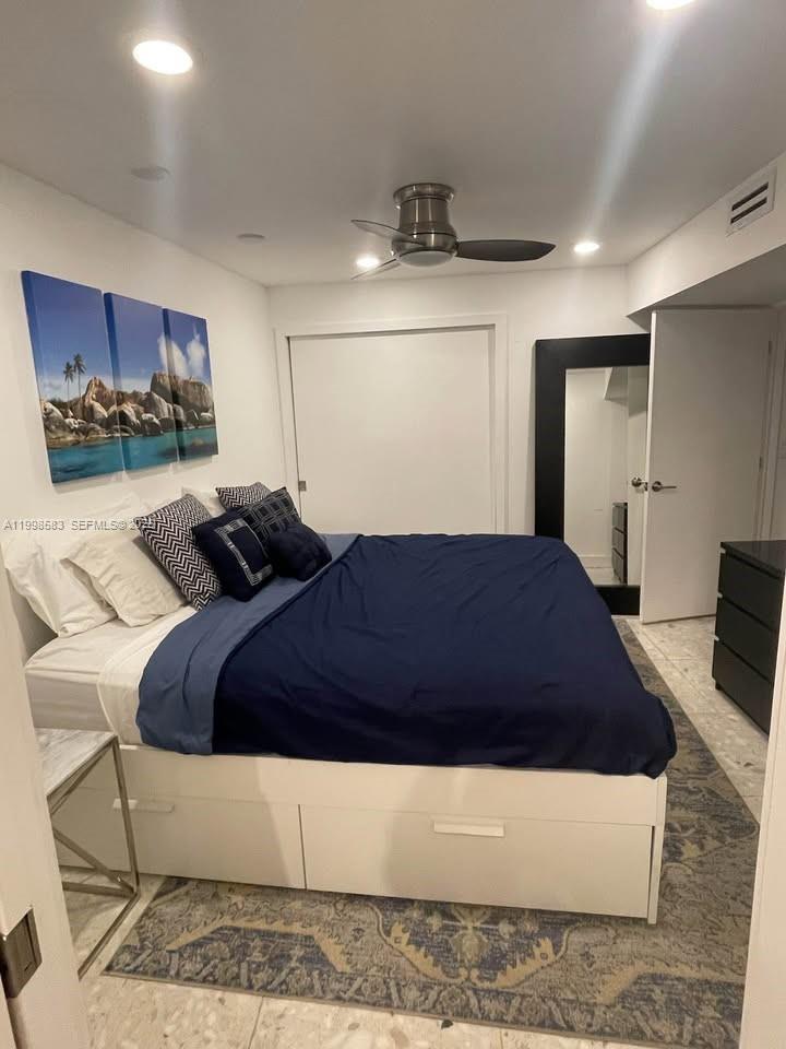 SEASONS CONDO - Residential Lease