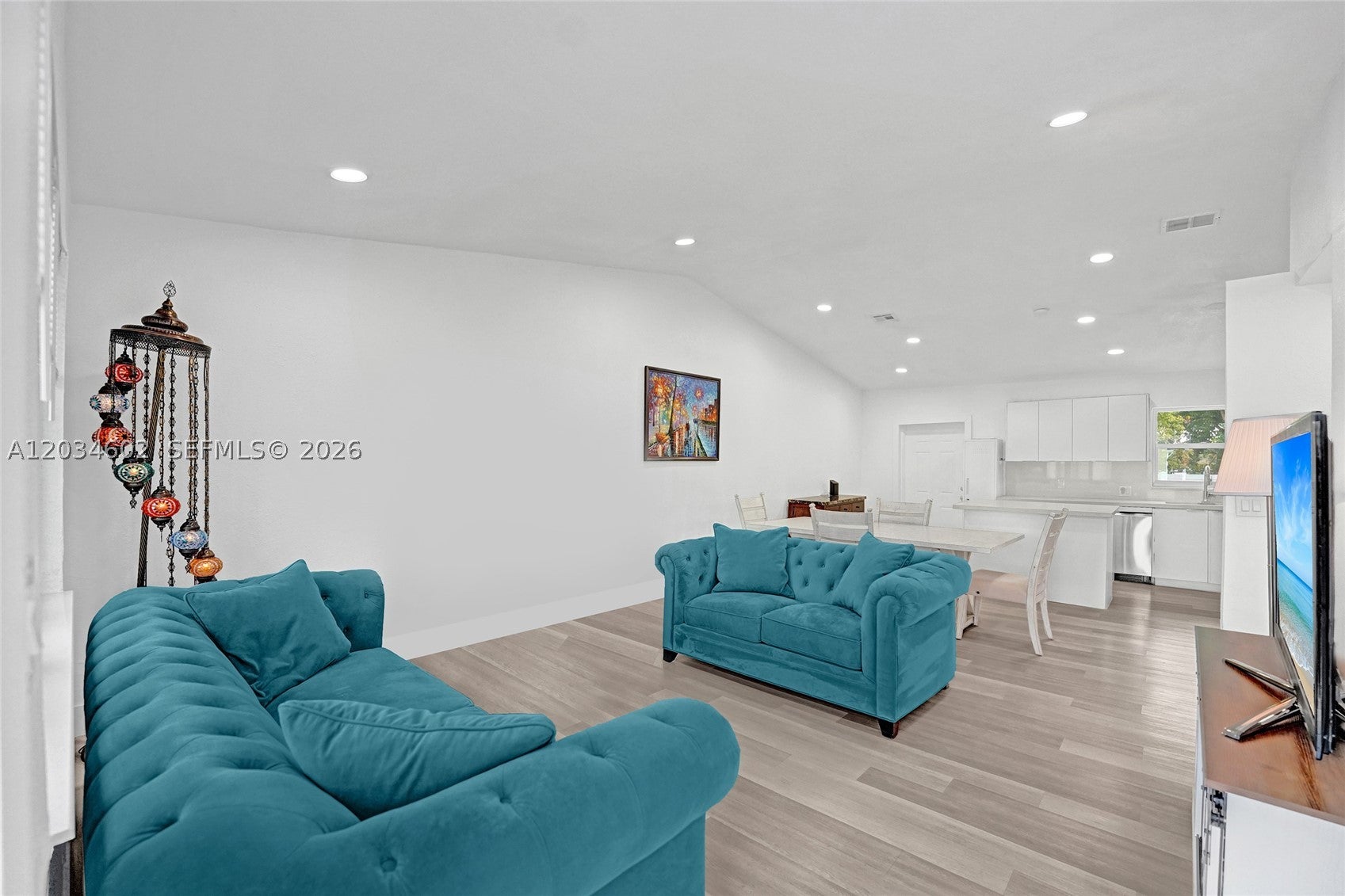 3413 SW 12th Ct