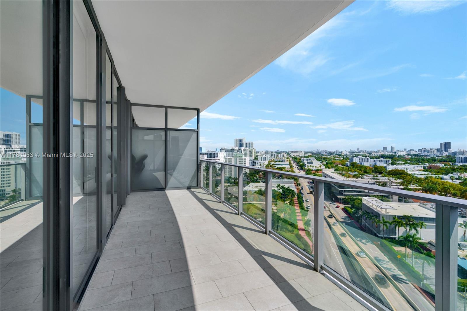 Rental Property at 500 Alton Rd 1508, Miami Beach, Miami-Dade County, Florida - Bedrooms: 1 
Bathrooms: 2  - $8,300 MO.