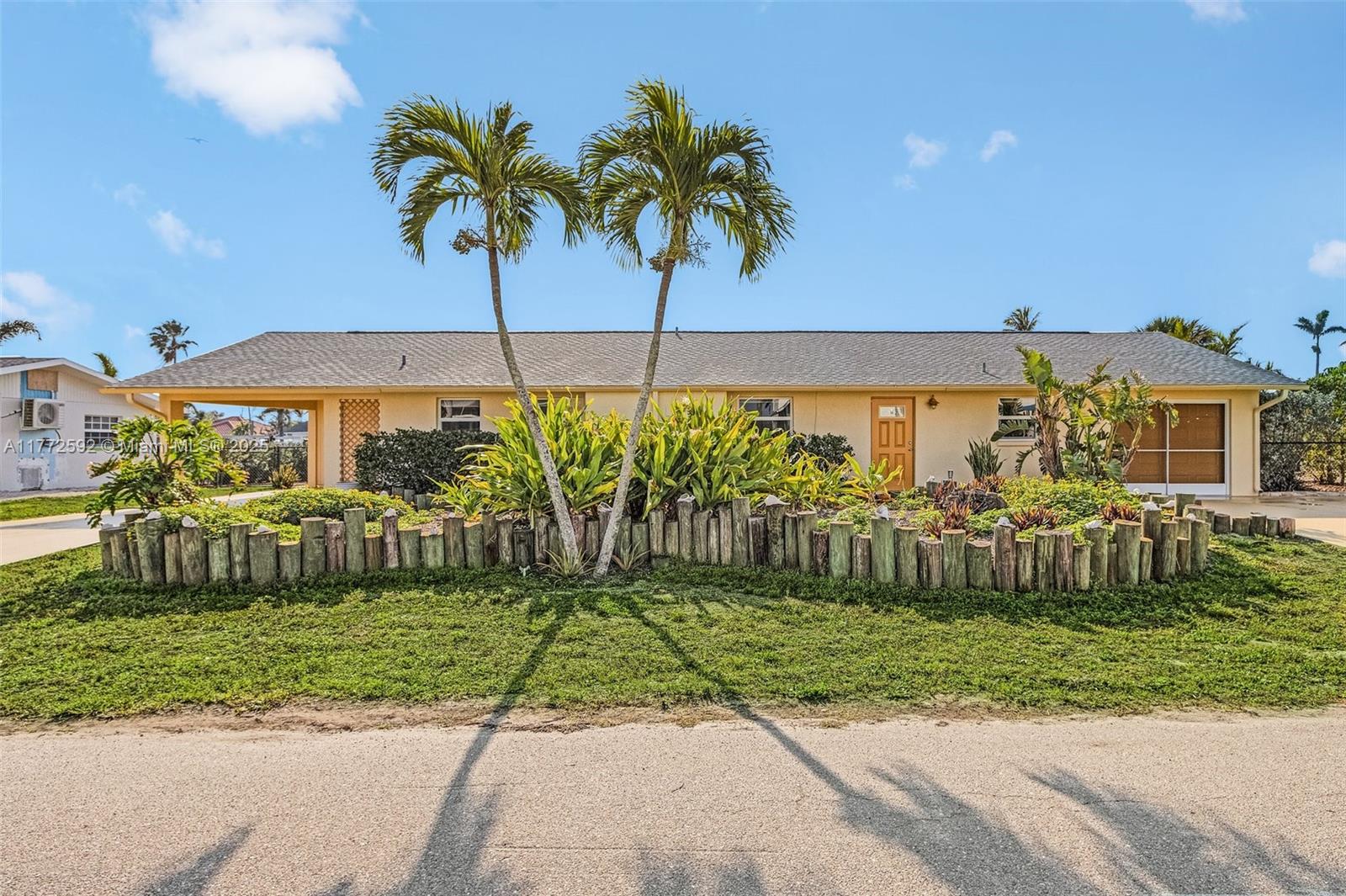 ISLAND HARBORS - Residential Income