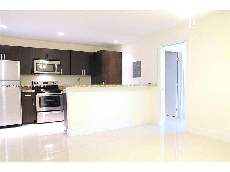 1/1 Completely remodeled unit in Coconut Grove. Washer and Dryer inside unit! New A/C, 1 year old water heater,
impact windows and freshly painted. Assigned parking. Ceramic throughout, walking closet w/ built-in shelves and
drawers, nice sized bedroom and bathroom w/ glass shower door and extra closet space. Water included. East of
US1 on 27th ave. Walking distance to Monty's, David Kennedy Park, Cocowalk, Mayfair Hotel/spa, Coconut Grove
Marina and much more! Great Landlord!