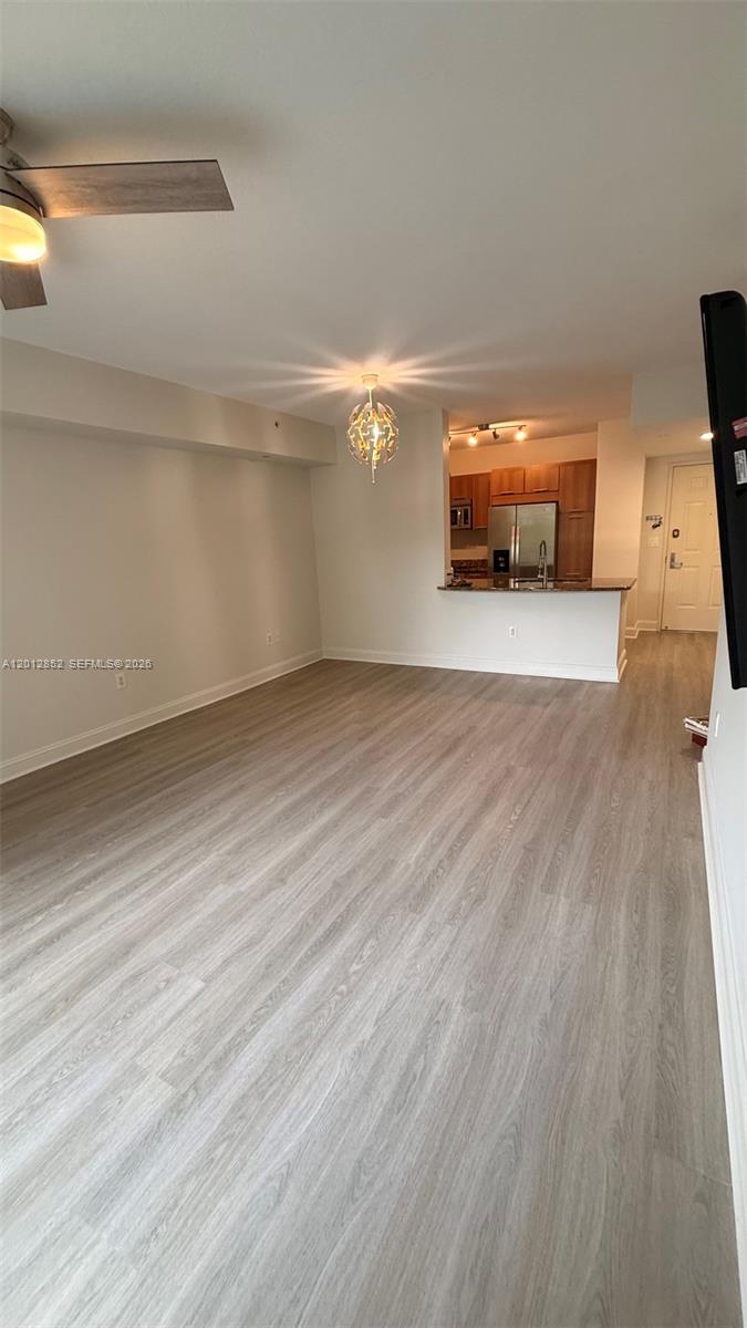 VERANDA CONDO - Residential