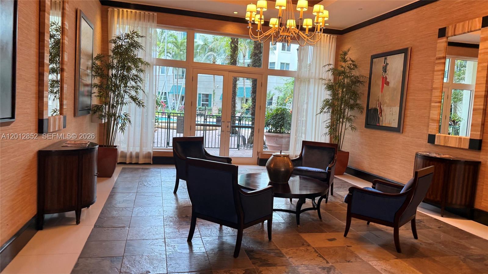 VERANDA CONDO - Residential