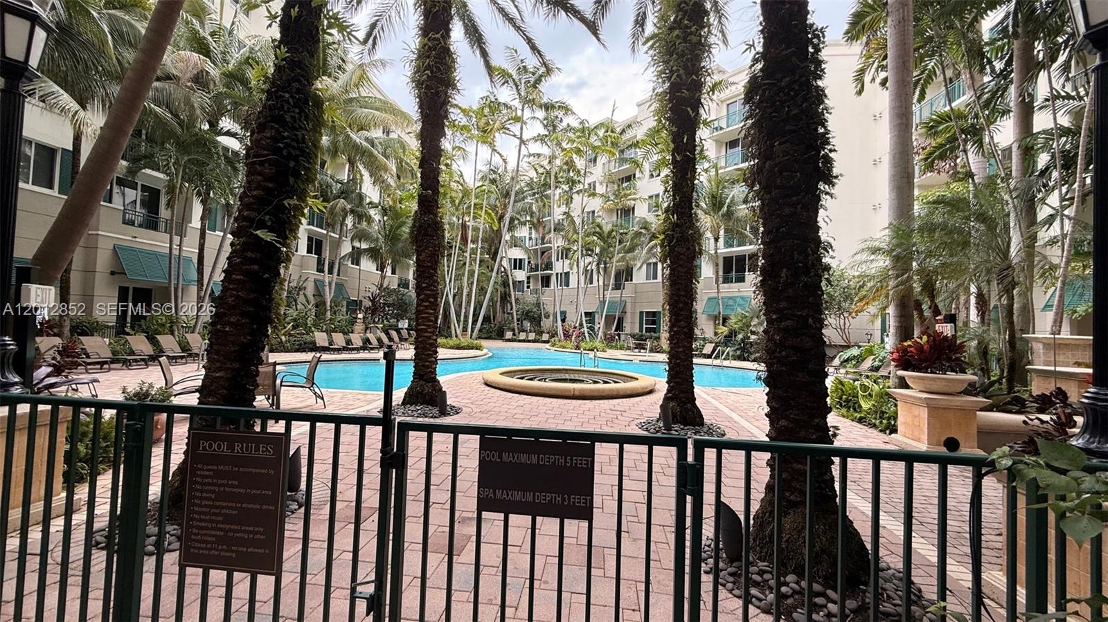VERANDA CONDO - Residential