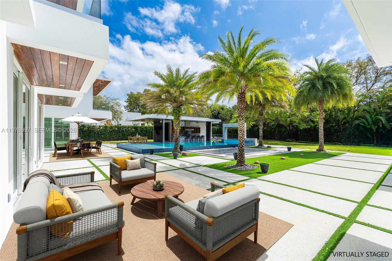 RIDGELINE ESTATES - Residential