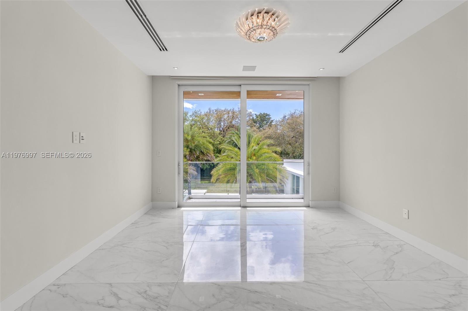 RIDGELINE ESTATES - Residential