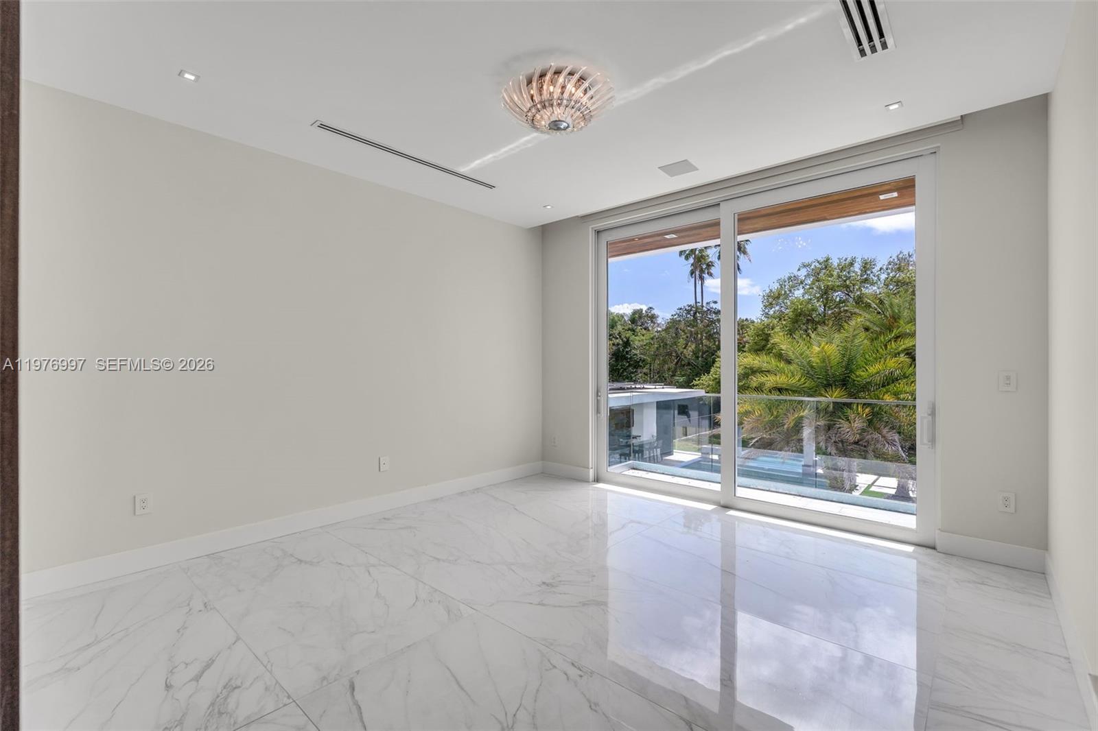 RIDGELINE ESTATES - Residential