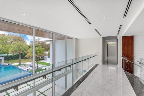 Tiny photo for 6300 SW 126th St, Pinecrest, FL 33156 (MLS # A11976997)