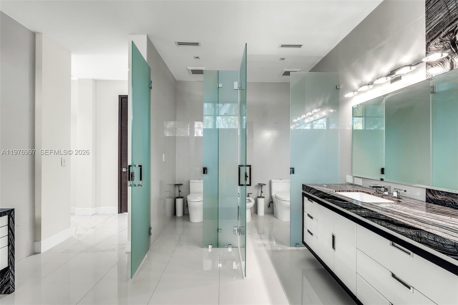 RIDGELINE ESTATES - Residential