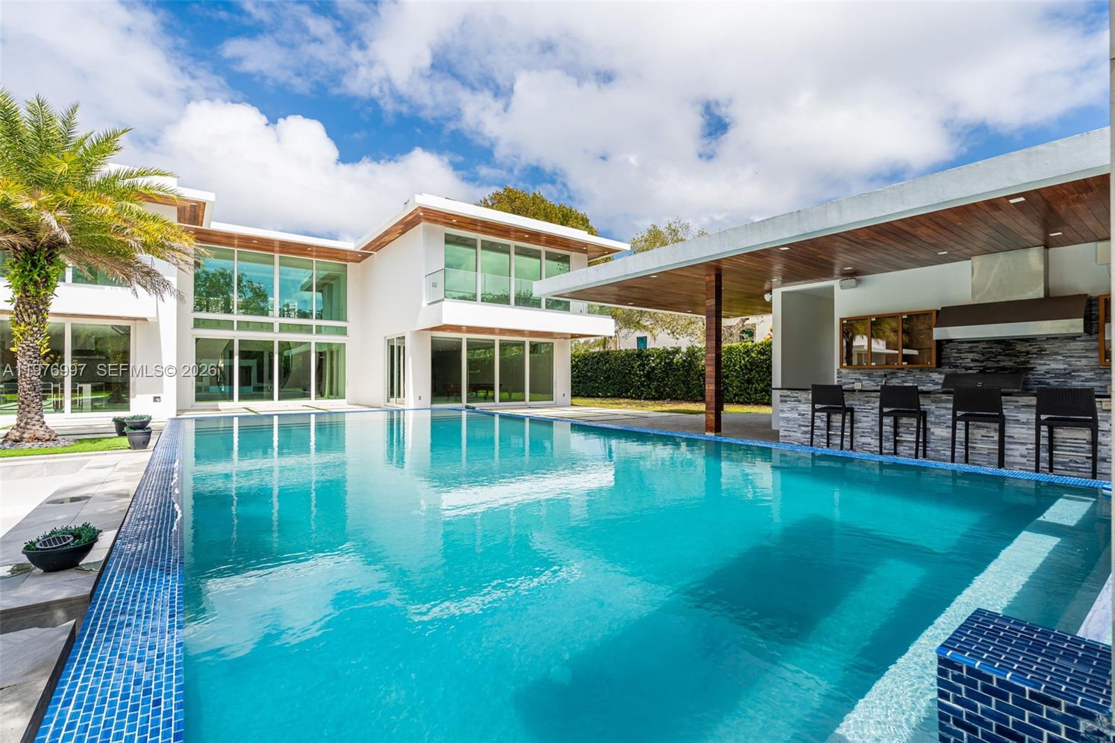 RIDGELINE ESTATES - Residential