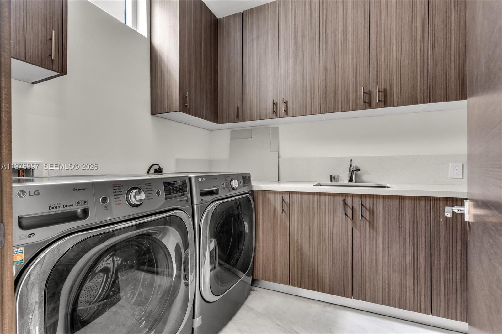 RIDGELINE ESTATES - Residential