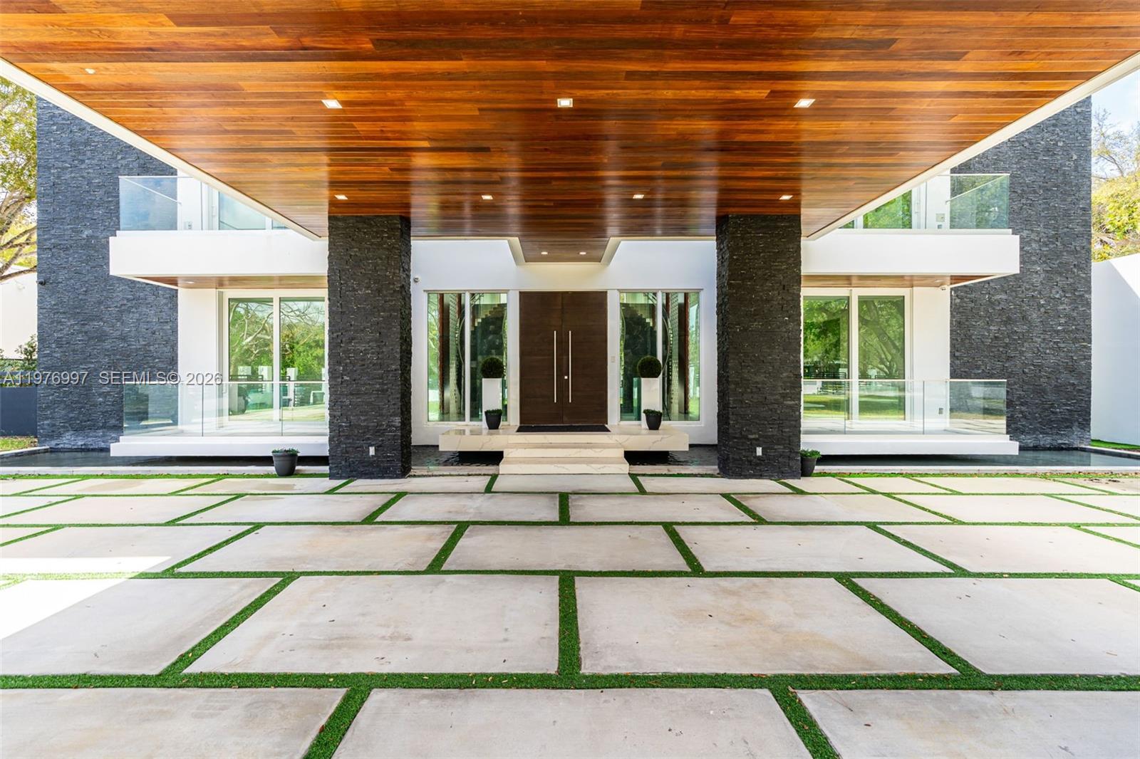 RIDGELINE ESTATES - Residential