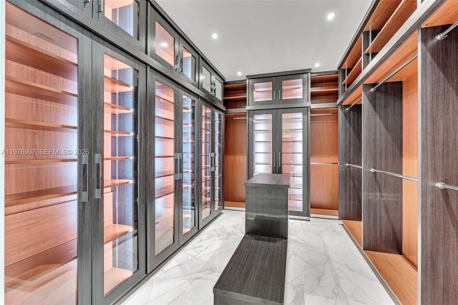 RIDGELINE ESTATES - Residential