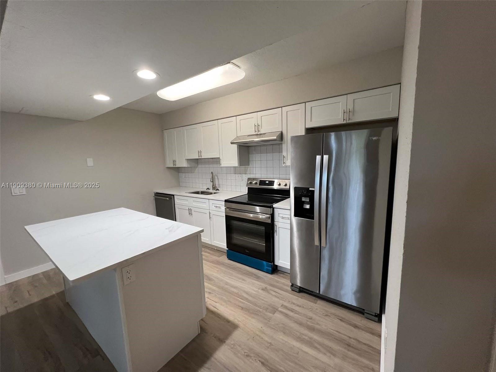 4055 W Mcnab Rd H103