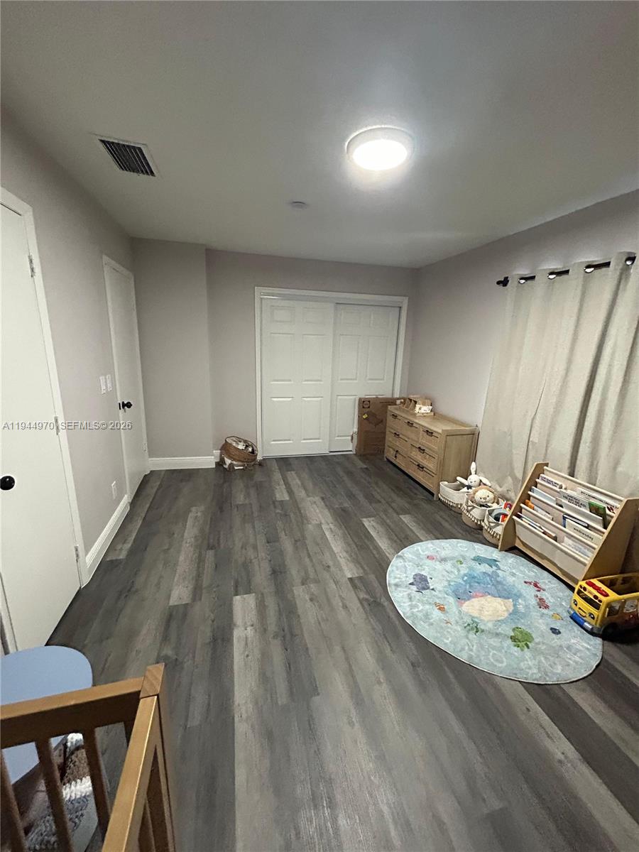 GREENBRIER DEVELOPMENT AD - Residential