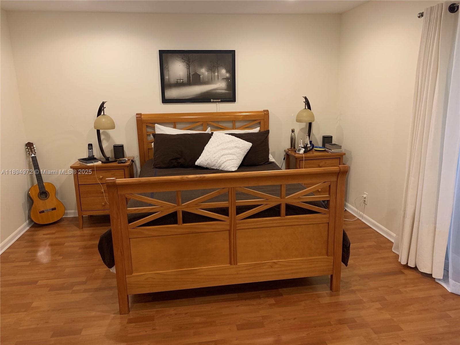 BLUE LAKE TOWNHOUSES COND - Residential Lease