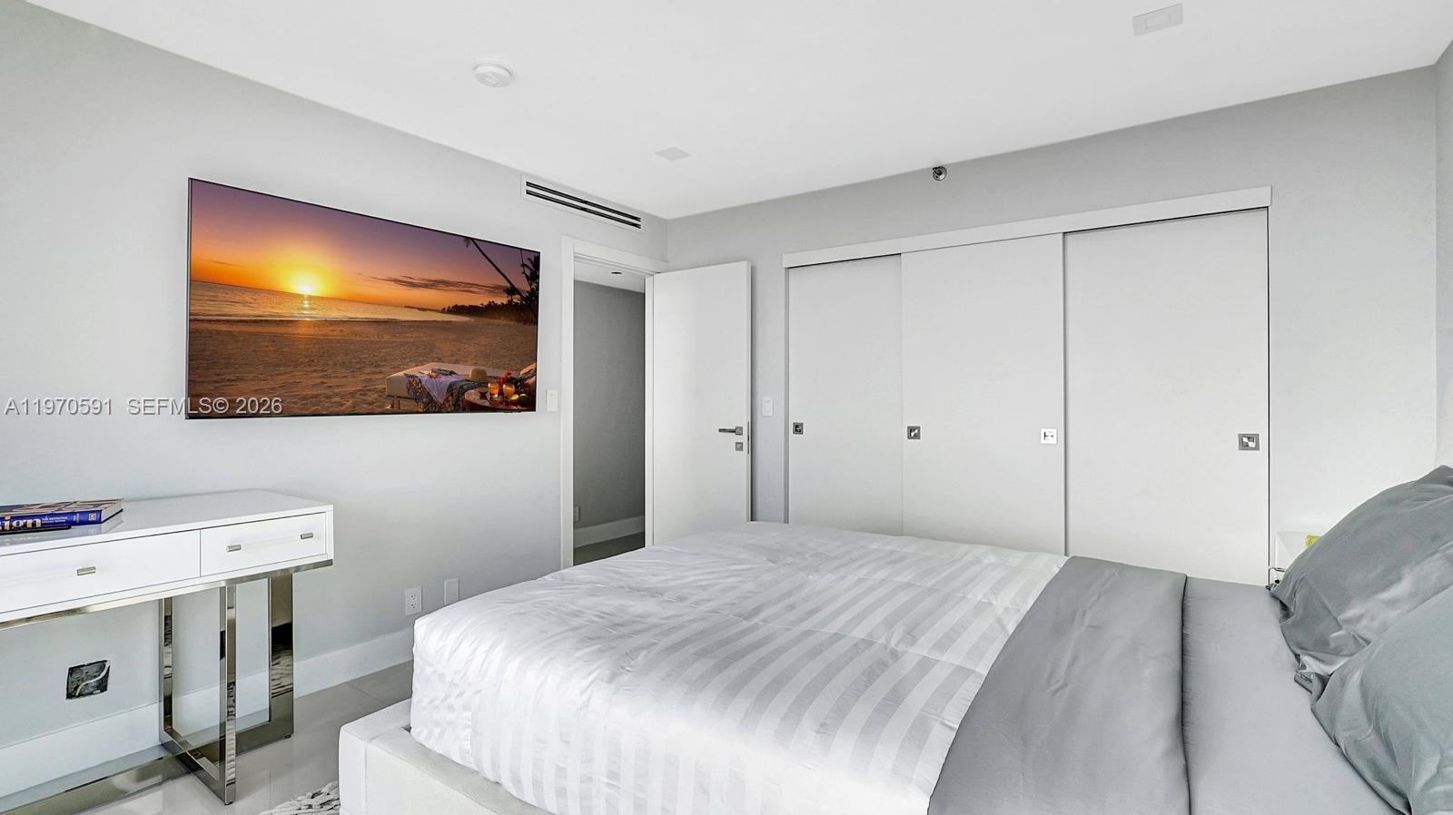 1000 ISL BLVD WILLIAMS IS - Residential