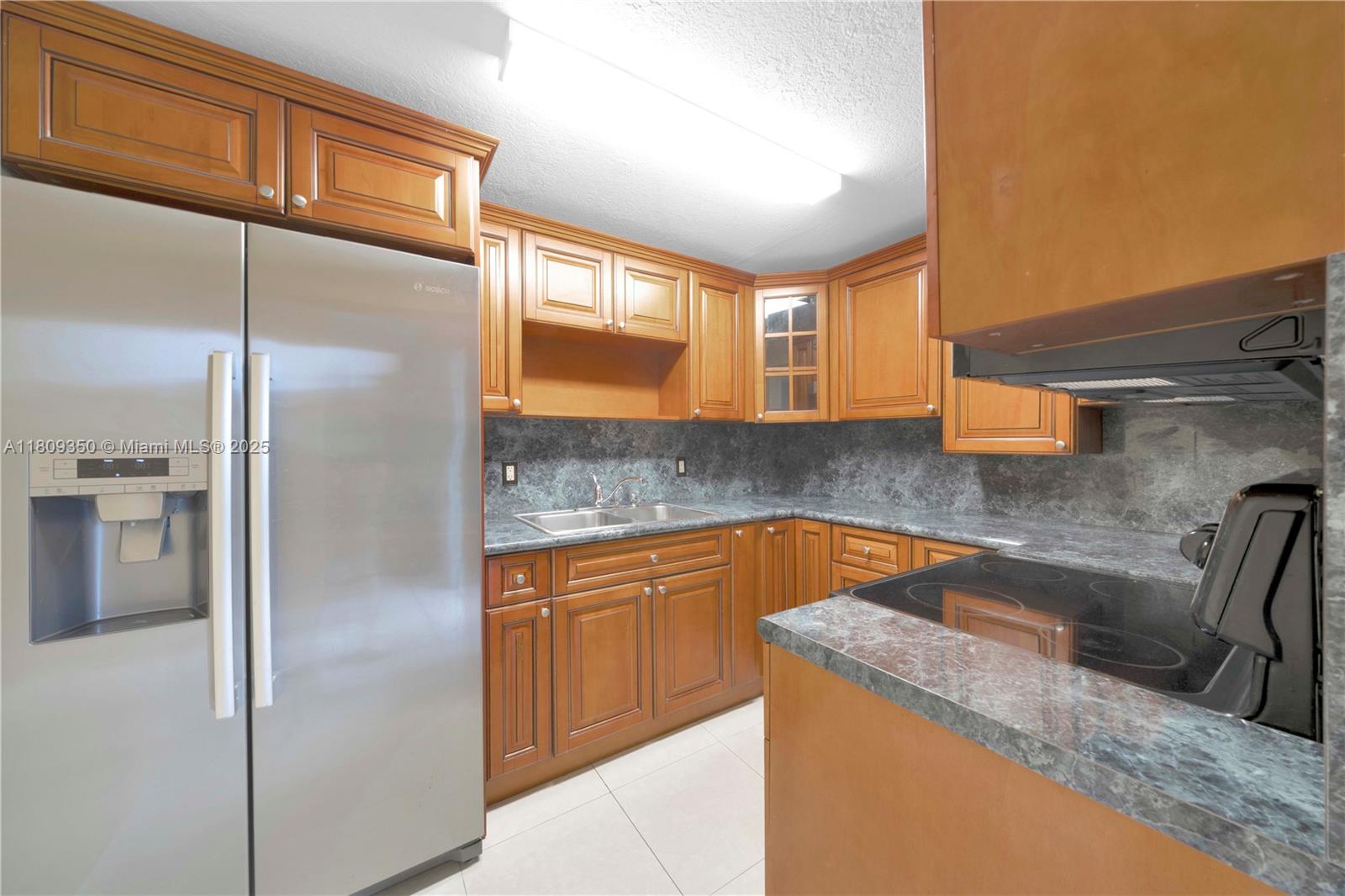 Rental Property at 1701 Nw 37th Ave B, Miami, Broward County, Florida - Bedrooms: 1 
Bathrooms: 1  - $2,000 MO.
