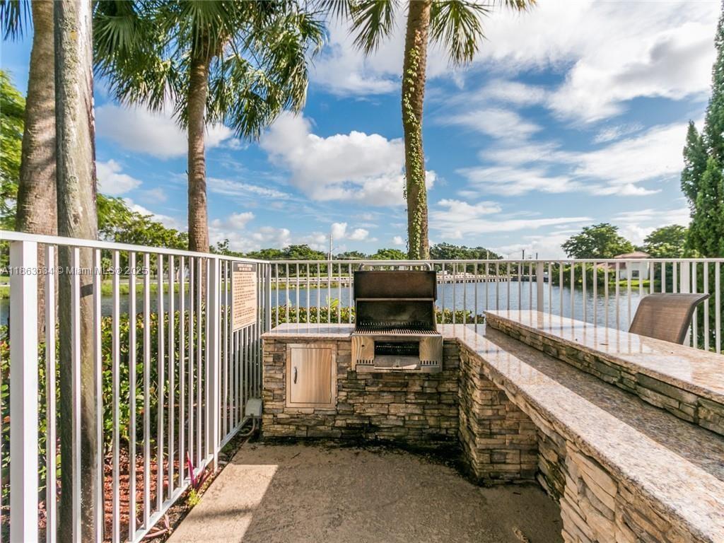 FOUNTAINS OF JACARANDA - Residential Lease