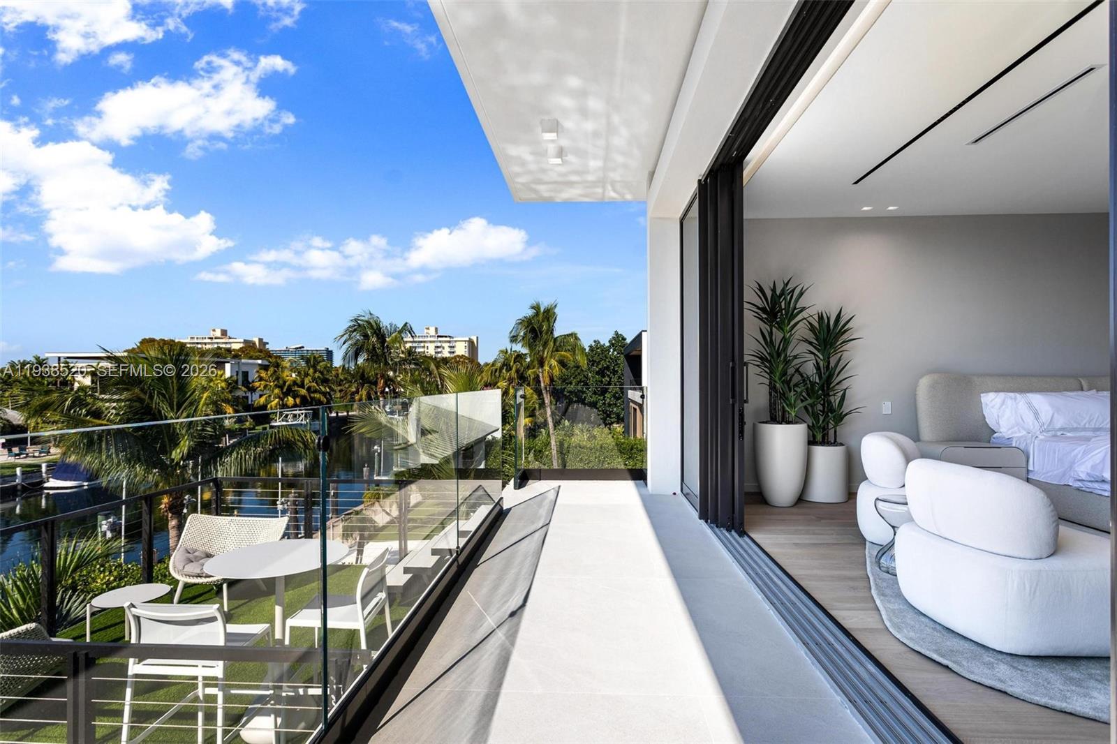 CORONADO HARBOR - Residential