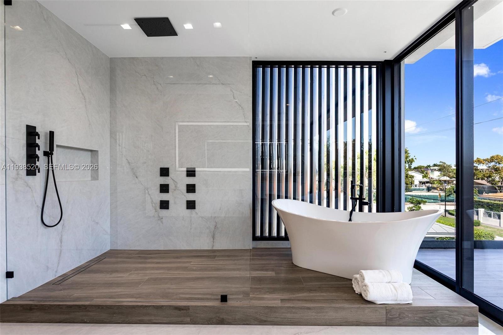 CORONADO HARBOR - Residential