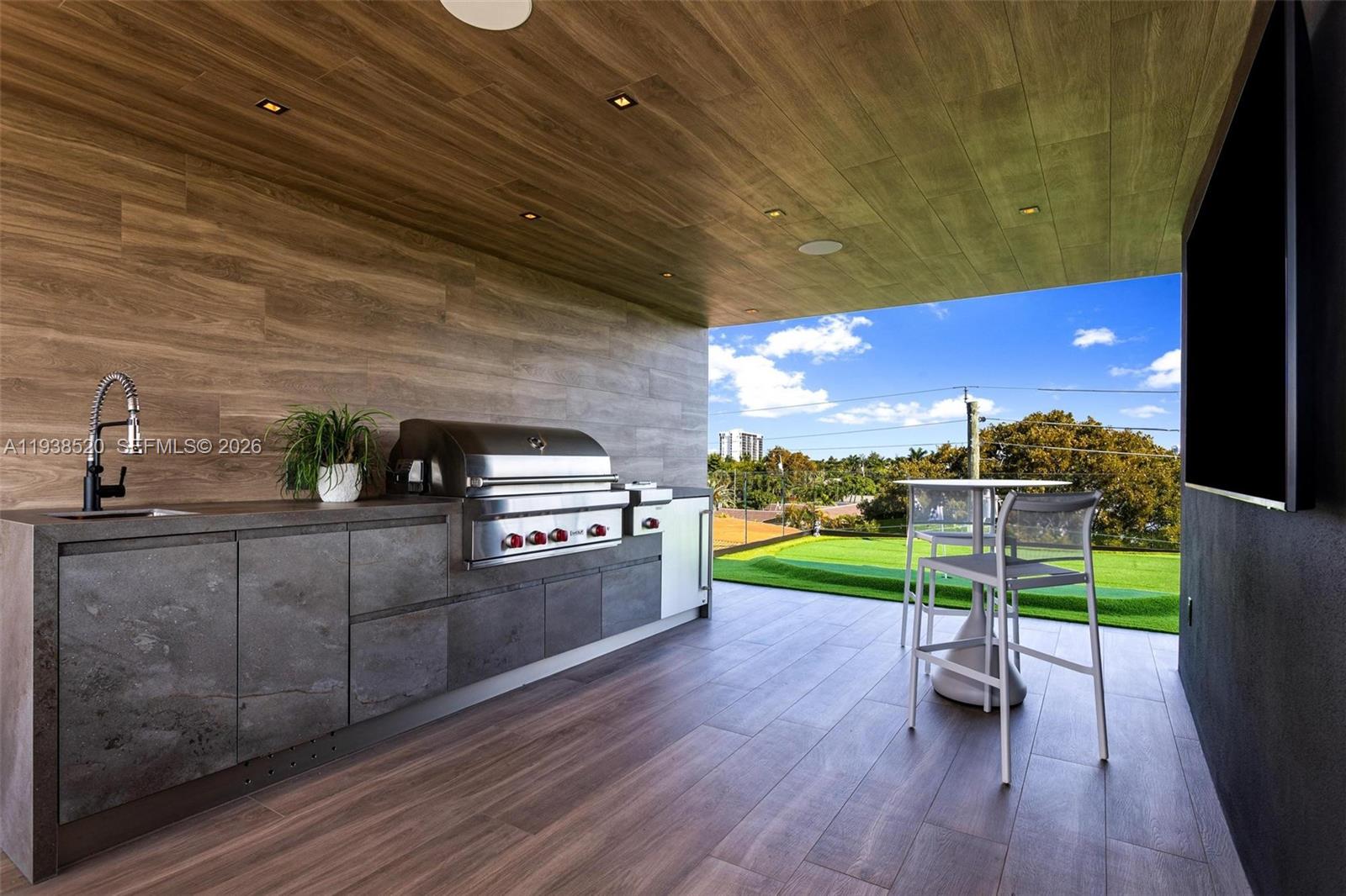 CORONADO HARBOR - Residential