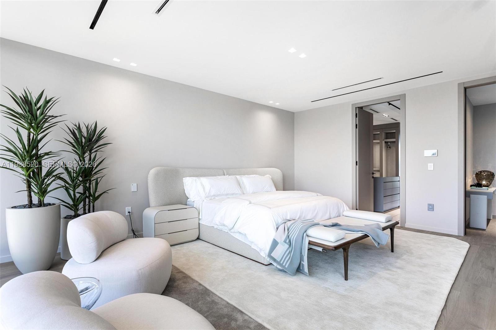 CORONADO HARBOR - Residential