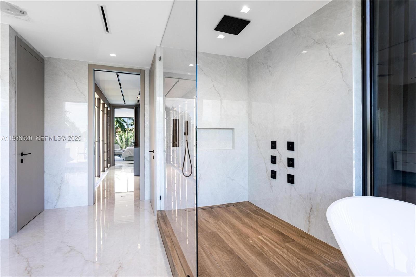 CORONADO HARBOR - Residential