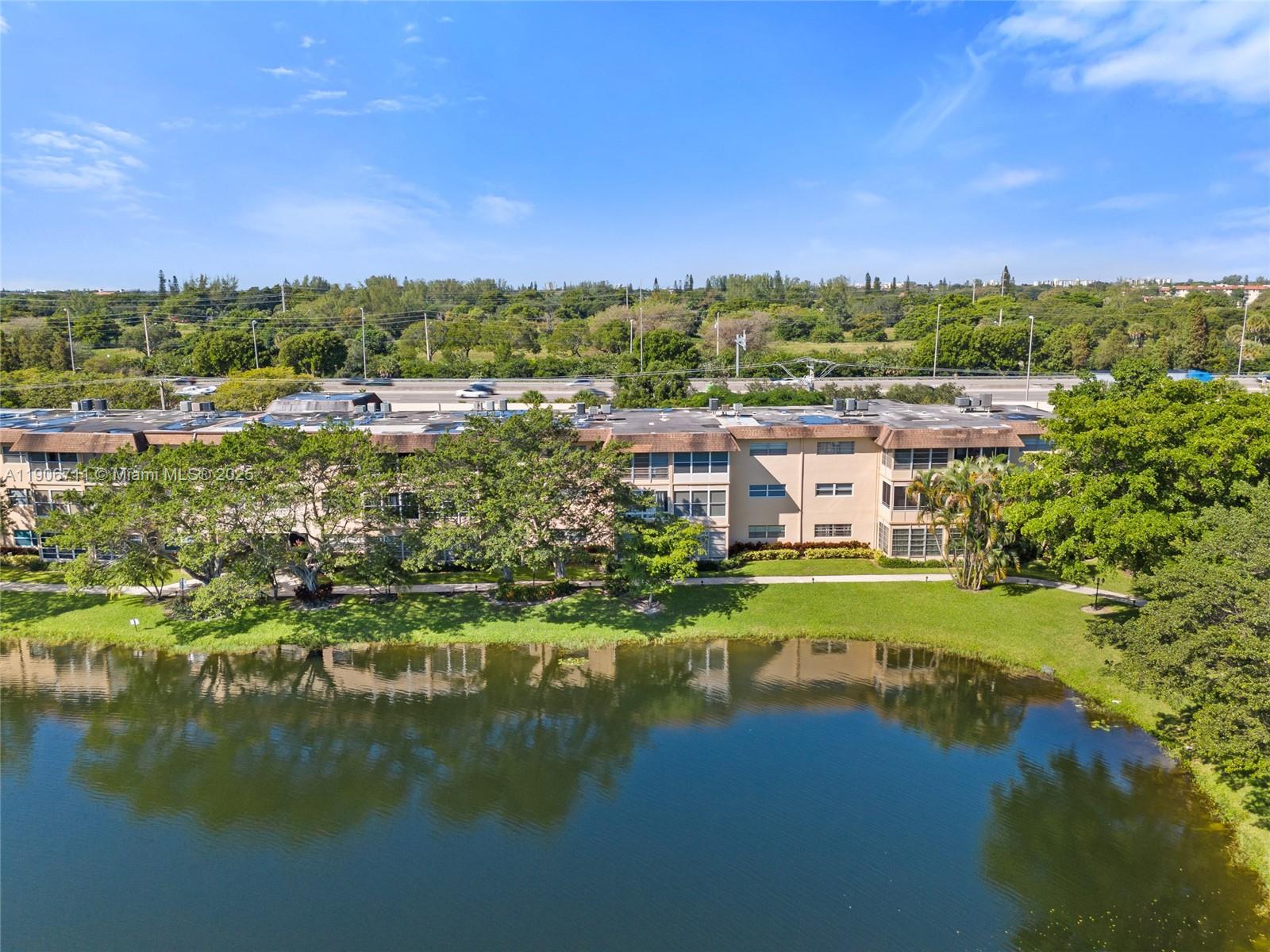 FICUS GARDENS CONDO - Residential