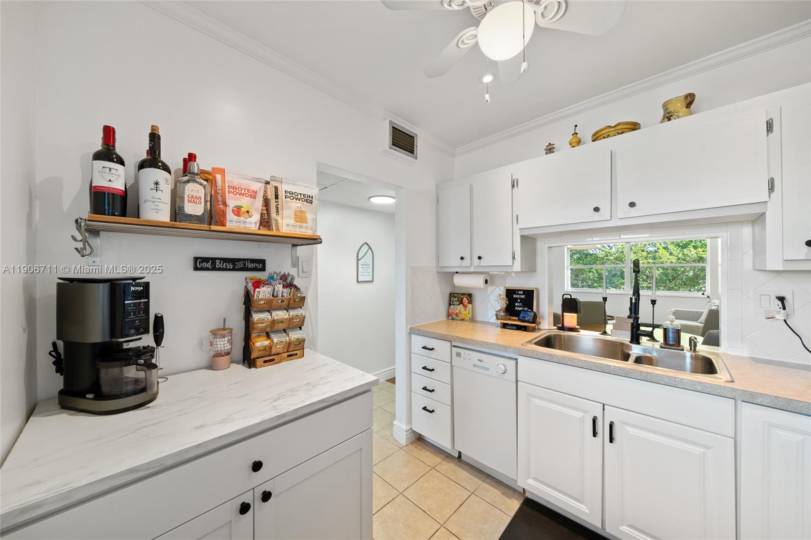 FICUS GARDENS CONDO - Residential