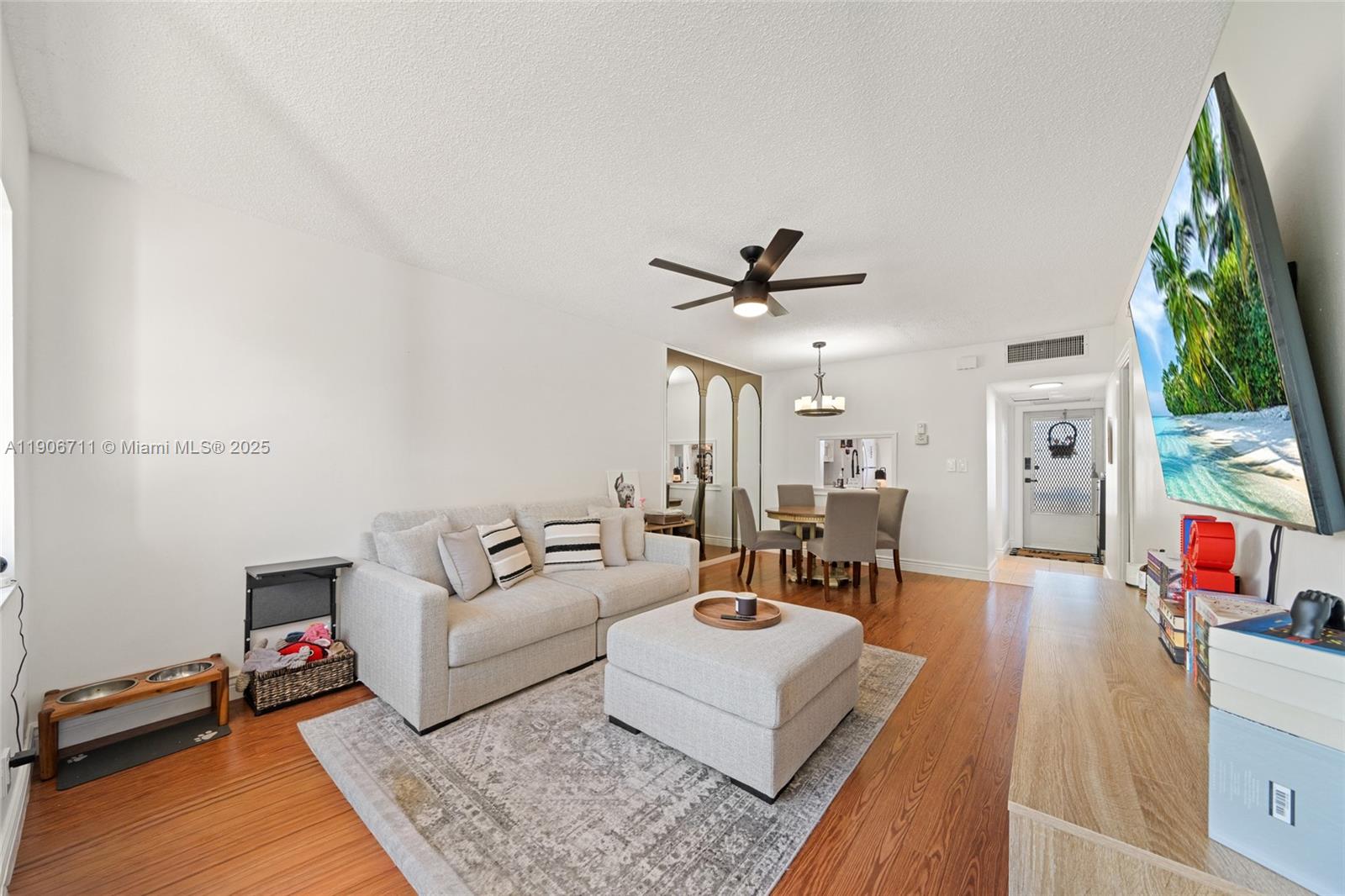 FICUS GARDENS CONDO - Residential