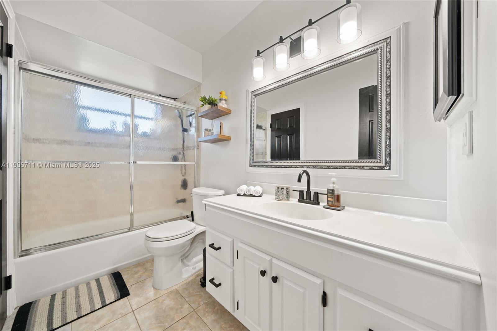 FICUS GARDENS CONDO - Residential