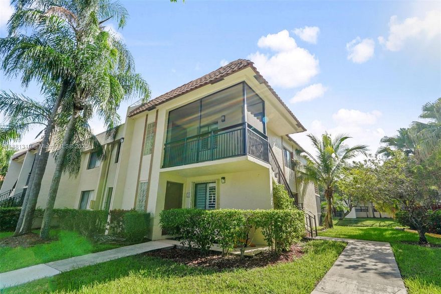 Modern & very clean 2nd-floor corner unit in Weston’s desirable Racquet Club community! This beautifully remodeled condo features 2 bedrooms and 2 bathrooms with updated kitchen and bathrooms, new appliances, and hardwood floors throughout. Enjoy the bright and airy living/dining area with tray ceiling and LED lighting. Additional highlights include plantation shutters, offering both style and privacy. Located in a well-maintained, quiet community, close to shopping, dining, and top-rated schools. A perfect place to call home! New Roof expected to be installed this year.